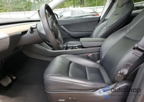 2020 Tesla Model Y from USA, damaged, VIN 5YJYGDEE5LF025718